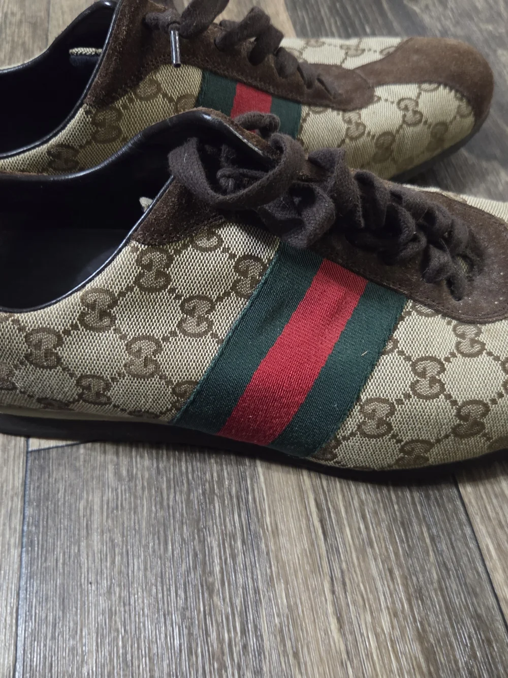 Gucci Men’s Brown GG Canvas Stripe Sneaker